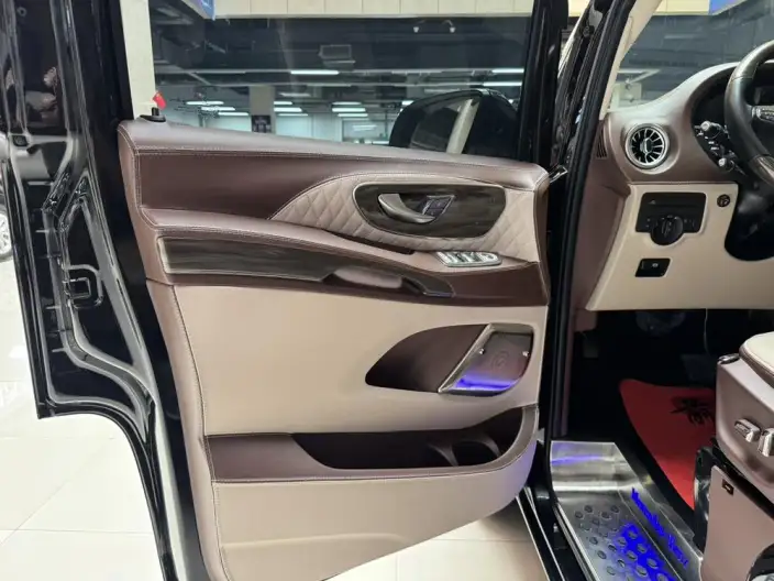 Viano 2021 Model 2.0T Business Edition 7 seat – фото 10