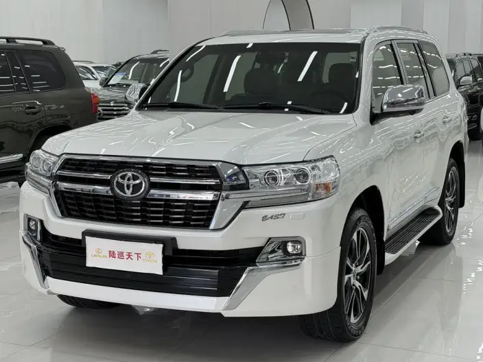 Land Cruiser (import 2021 Model 5.7L Automatic 4WD 8 seat Parallel Imported – фото 1