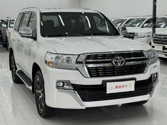 Land Cruiser (import 2021 Model 5.7L Automatic 4WD 8 seat Parallel Imported – фото 3