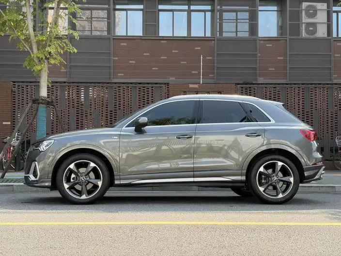 AUDI Q3 2023 Model 35 TFSI Fashion Dynamic Model 1.5T
