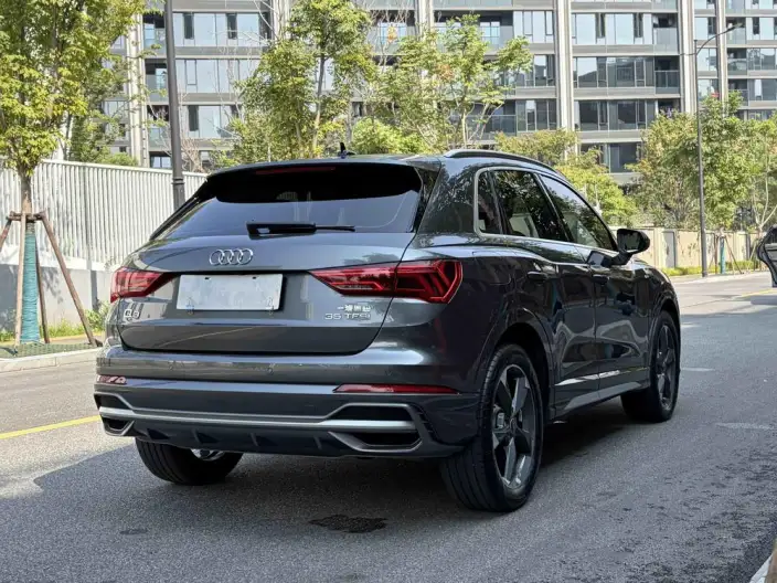 AUDI Q3 2023 Model 35 TFSI Fashion Dynamic Model 1.5T – фото 5