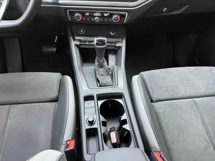 AUDI Q3 2023 Model 35 TFSI Fashion Dynamic Model 1.5T – фото 9