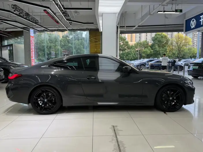 BMW 4 Series 2022 Model 425i M Sports Night Set – фото 7