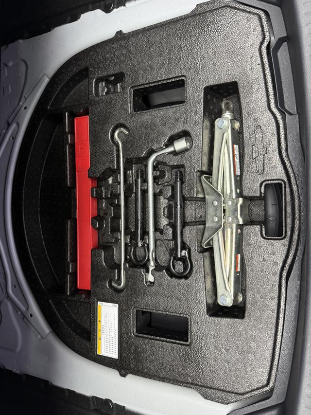 Toyota Corolla 2021 1.2T S-CVT Luxury – фото 19