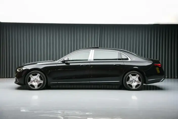 Mercedes-Maybach S-Class 2023 Model S 480 4MATIC – фото 4