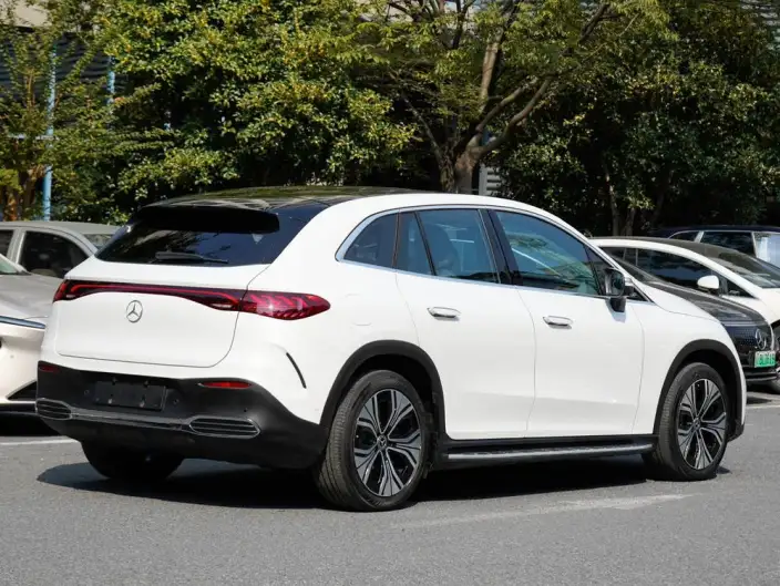 Mercedes-Benz EQE SUV 2023 Model EQE SUV 350 4MATIC Deluxe Edition – фото 5