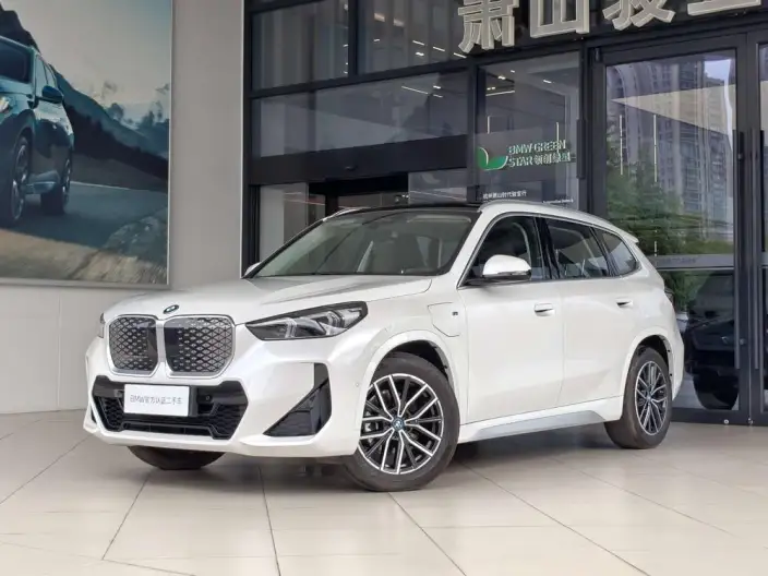BMW iX 1 2025 Model eDrive25L M Sports Set – фото 1