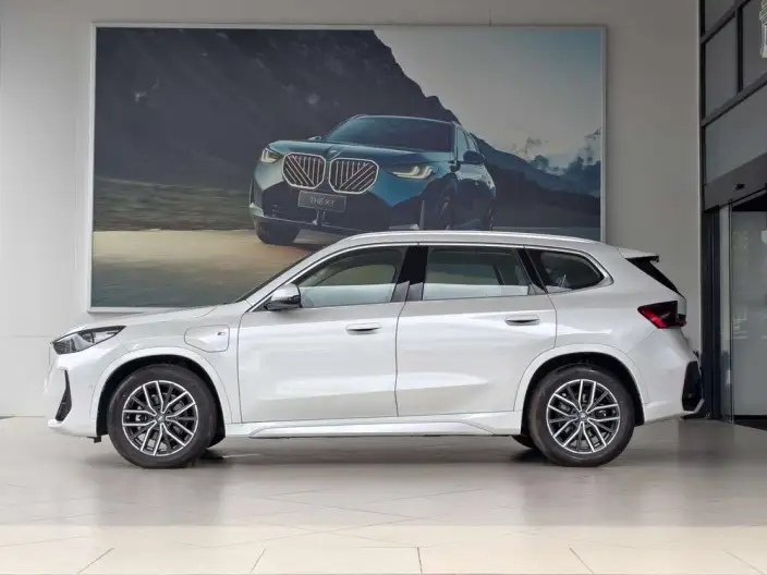 BMW iX 1 2025 Model eDrive25L M Sports Set – фото 3