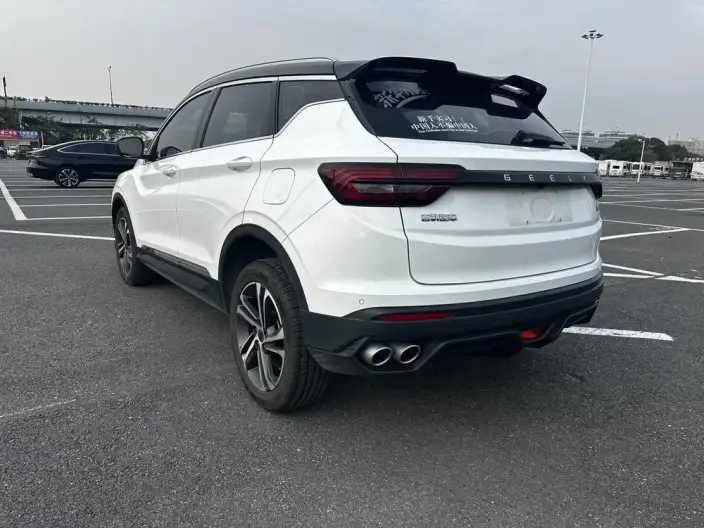 Geely Binyue 2021 Model 240T DCT Diamond Edition – фото 5