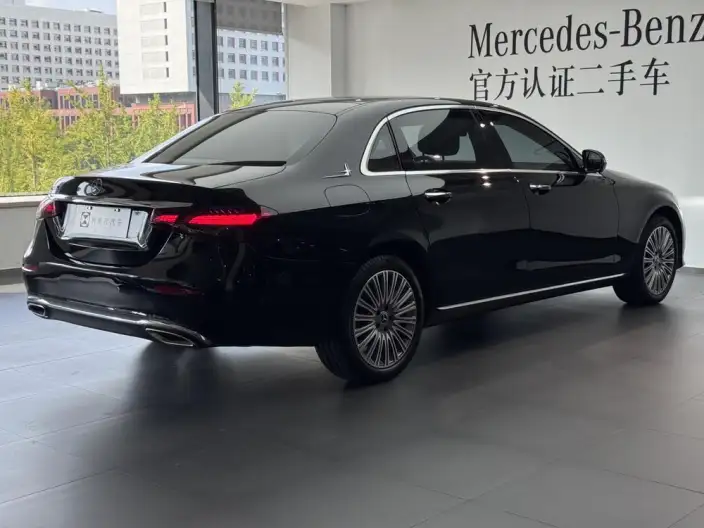 Mercedes-Benz E-Class 2022 Model Facelift II E 300 L Luxury Model sedan – фото 5
