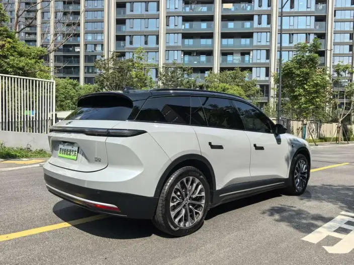 NIO ES6 2024 Model 75kWh – фото 6