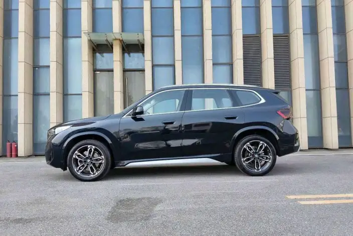 BMW X1 2025 Model sDrive25Li M Sports Set – фото 3