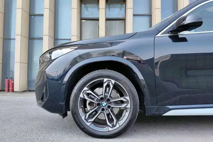 BMW X1 2025 Model sDrive25Li M Sports Set – фото 6
