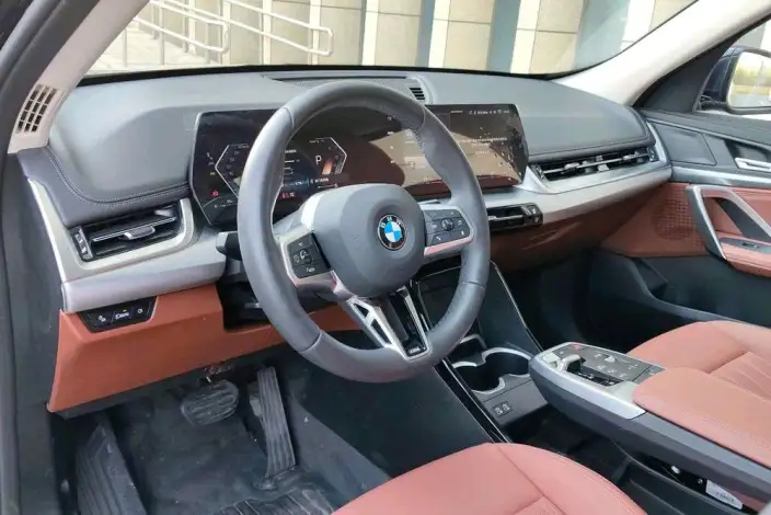 BMW X1 2025 Model sDrive25Li M Sports Set – фото 9