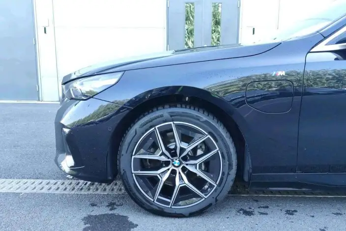 BMW i5 2025 Model eDrive40L M Sports Set – фото 8