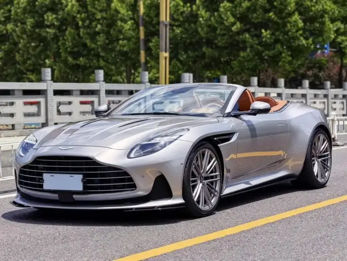 Aston Martin DB12 2024 Model 4.0T V8 Volante – фото 10