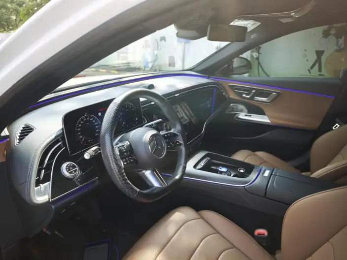 Mercedes-Benz E-Class 2024 Model E 260 L Sports sedan – фото 7