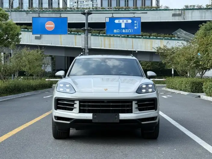 Cayenne 2024 Model Cayenne 3.0T