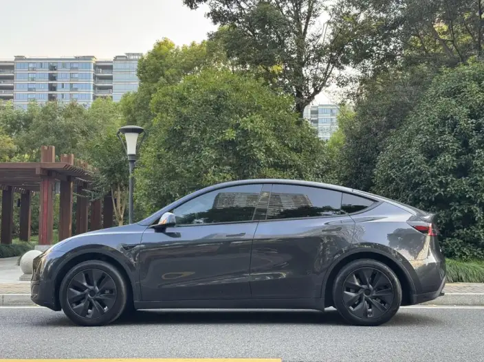 Model Y 2024 Model Rear-wheel drive version