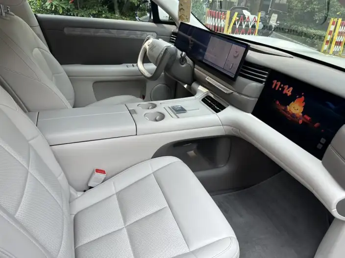 IM LS6 2026 Model EV Max – фото 8