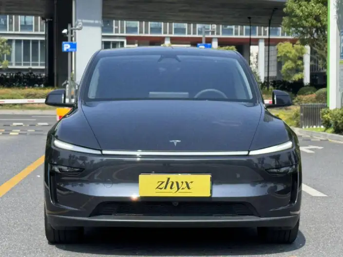 Model Y 2025 Model Rear-wheel drive version