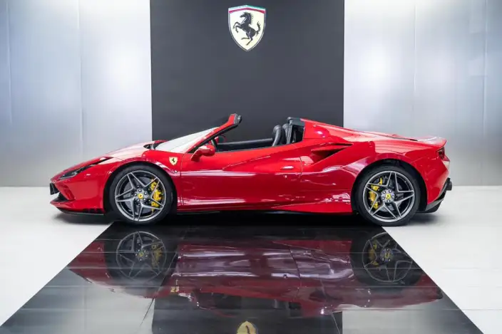 Ferrari F8 2020 Model Spider 3.9T V8