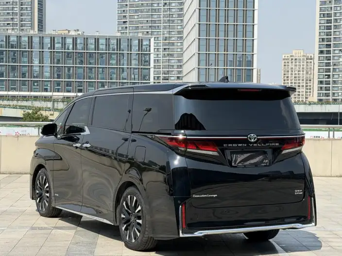 Vellfire 2023 Model Toyota Crown 2.5L Intelligent Hybrid 4WD Supreme Edition – фото 5