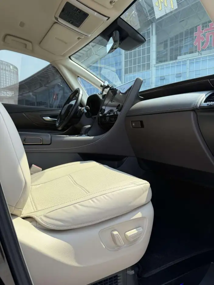 Vellfire 2023 Model Toyota Crown 2.5L Intelligent Hybrid 4WD Supreme Edition – фото 9