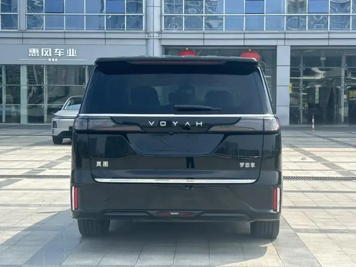 VOYAH Dreamer PHEV 2024 Model Ultra-long Endurance Superior Edition – фото 5