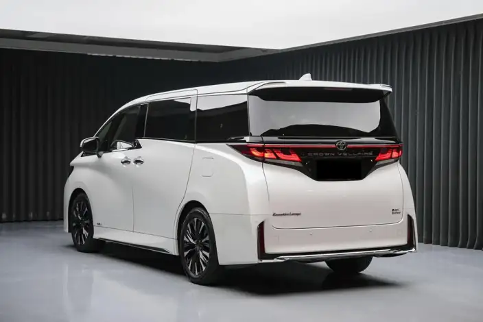 Vellfire 2023 Model Toyota Crown 2.5L Intelligent Hybrid 4WD Supreme Edition – фото 5