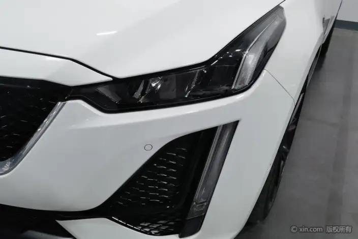 Cadillac CT5 2022 Model 28T Platinum Chao Class Driver assistance Edition – фото 7