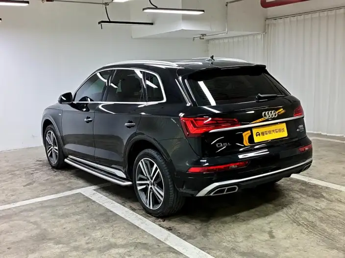 Audi Q5L 2022 Model Facelift 40T Luxury Dynamic Model – фото 5
