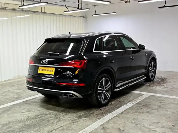 Audi Q5L 2022 Model Facelift 40T Luxury Dynamic Model – фото 7