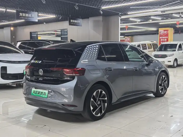 Volkswagen ID.3 2023 Model Pure Smart Edition – фото 6