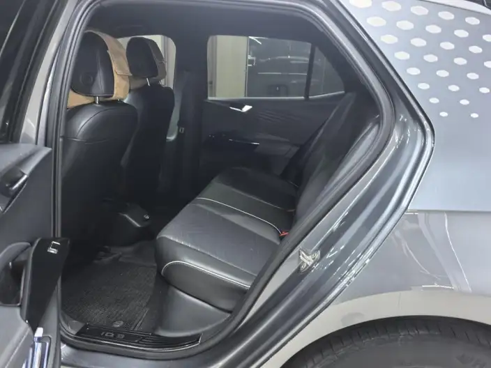 Volkswagen ID.3 2023 Model Pure Smart Edition – фото 9