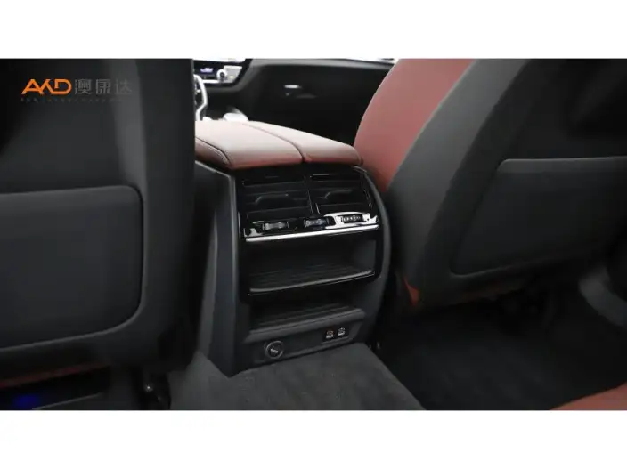 BMW 5 Series 2022 Model Facelift II 525Li M Sports Set – фото 5