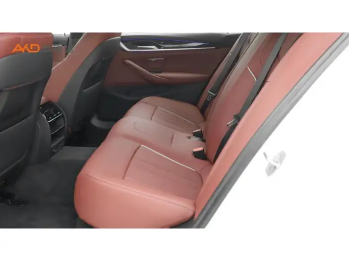BMW 5 Series 2022 Model Facelift II 525Li M Sports Set – фото 8