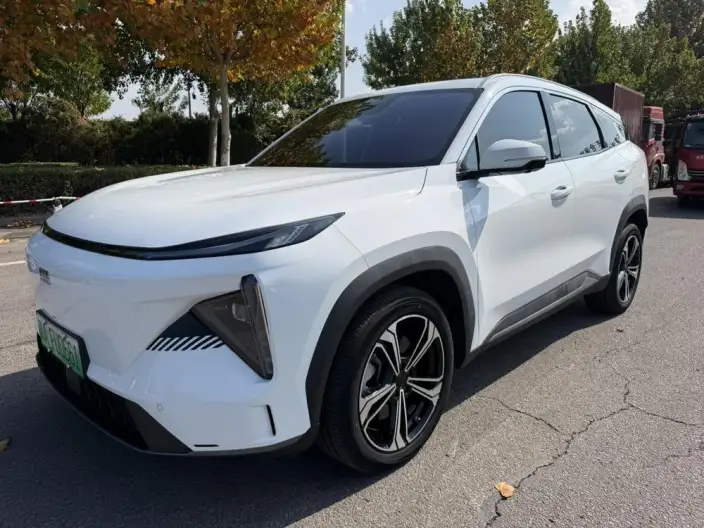 Geely Galaxy L7 2023 Model 1.5T DHT 55km AIR