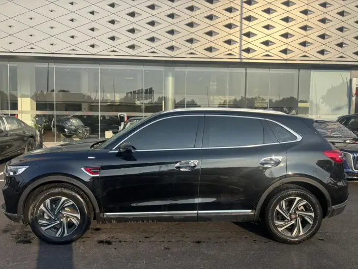 Hongqi HS5 2022 Model 2.0T Smart Flag Enjoy 4WD Edition