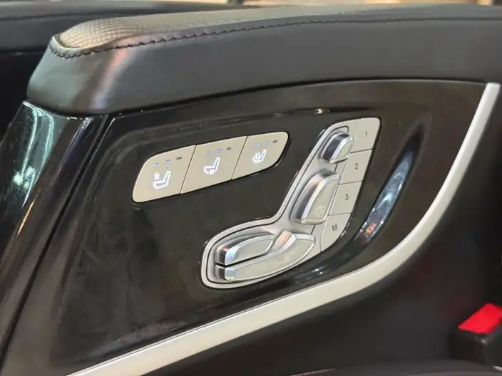 Mercedes-Benz V-Class 2022 Model V 260 Pilot Edition – фото 9