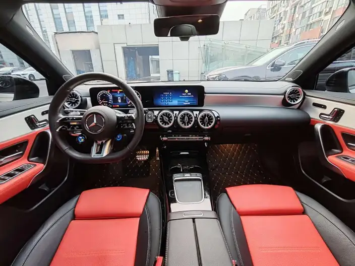 Mercedes-Benz A-Class AMG Imported 2024 Model AMG A 35 4MATIC – фото 10