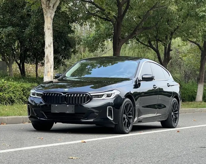 BMW 6 Series GT 2022 Model 630i Luxury Design Set – фото 1
