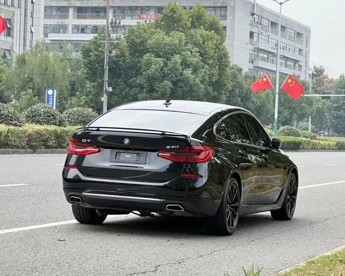BMW 6 Series GT 2022 Model 630i Luxury Design Set – фото 5