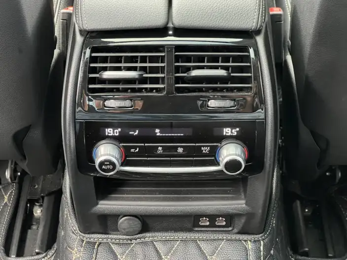 BMW 6 Series GT 2022 Model 630i Luxury Design Set – фото 10