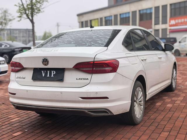 Volkswagen Lavida 2019 1.5L Automatic Comfort China VI – фото 4