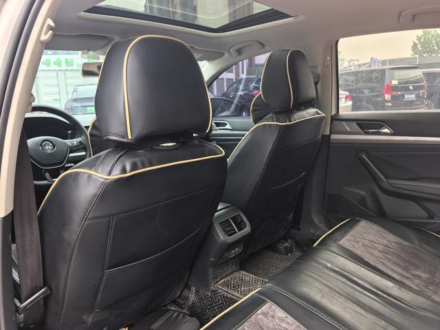 Volkswagen Lavida 2019 1.5L Automatic Comfort China VI – фото 9