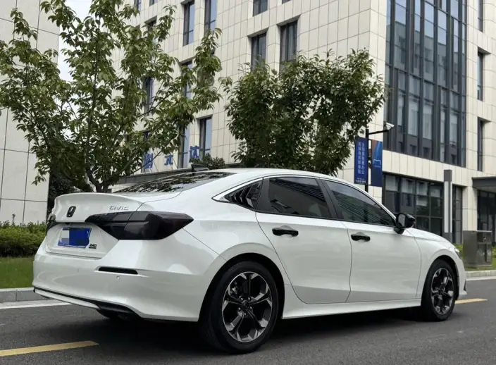 Honda Civic 2022 Model 240TURBO CVT Power Control Edition – фото 7