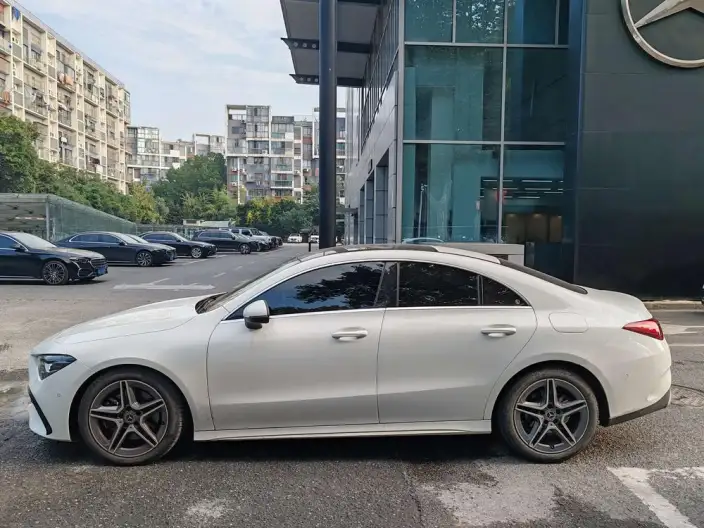 Mercedes-Benz CLA Imported 2025 Model CLA 200 Four-door Coupe – фото 4
