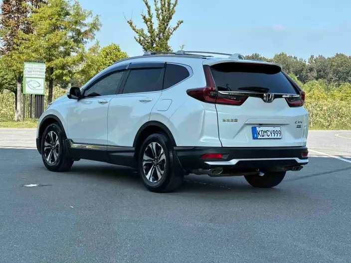 Honda CR-V 2021 Model 240TURBO CVT 2WD Fashion edition