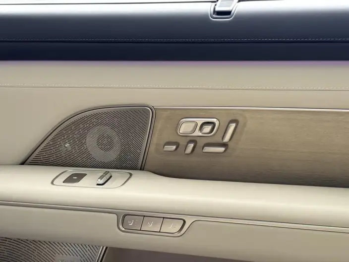 NIO ES8 2026 Model VI seat Executive Deluxe Edition – фото 7